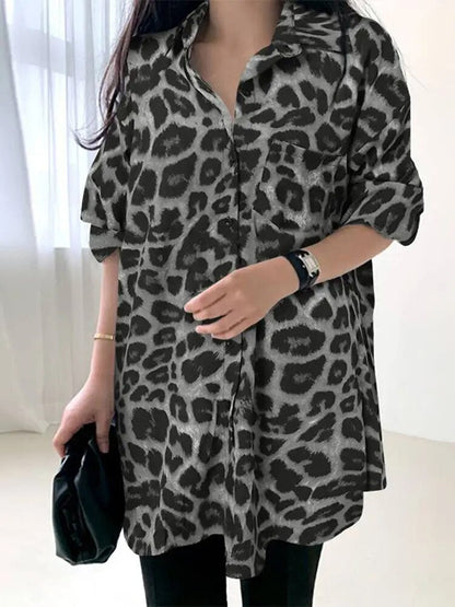 Caryn - Damesblouse met lange mouwen en luipaardprint